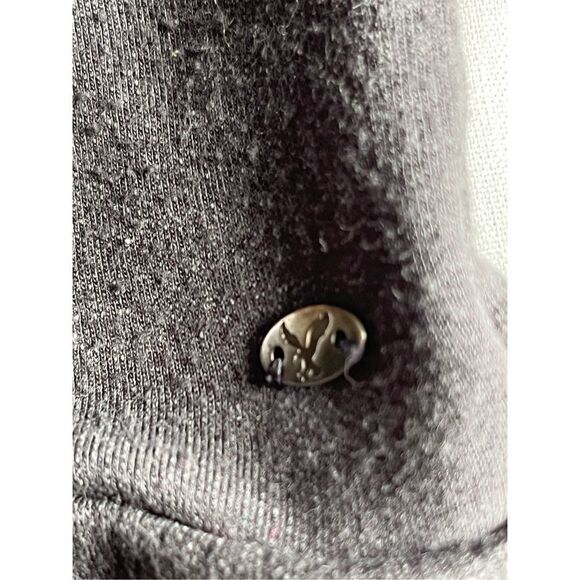 American Eagle Outfitters Cut Out Back Top - Picture 7 of 9